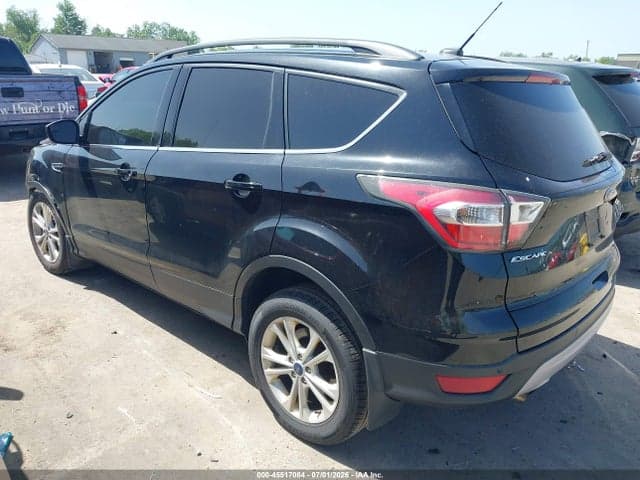 2017 FORD ESCAPE SE 3