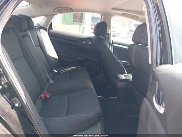 2018 HONDA CIVIC EX 8