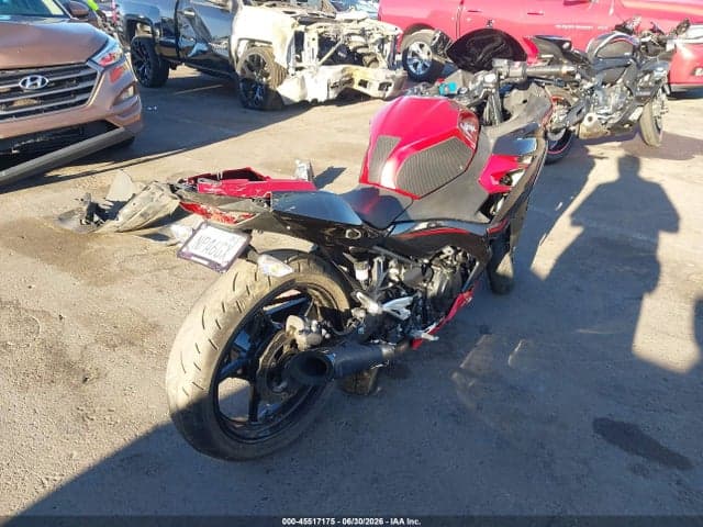 2019 KAWASAKI EX400 4