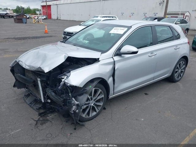 2018 HYUNDAI ELANTRA GT 2