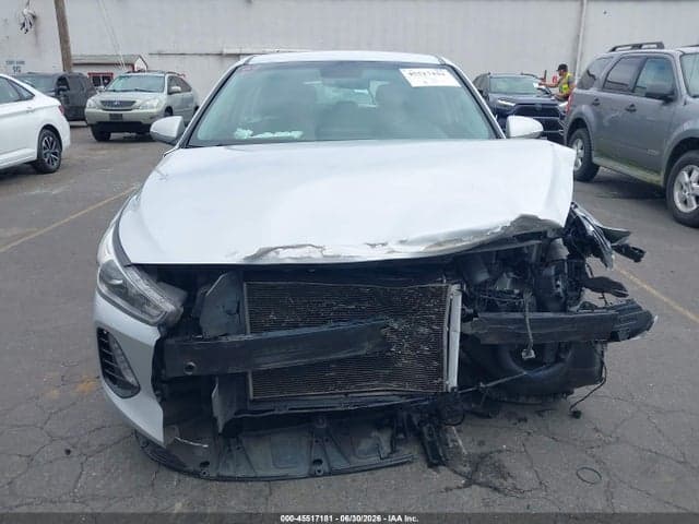 2018 HYUNDAI ELANTRA GT 13