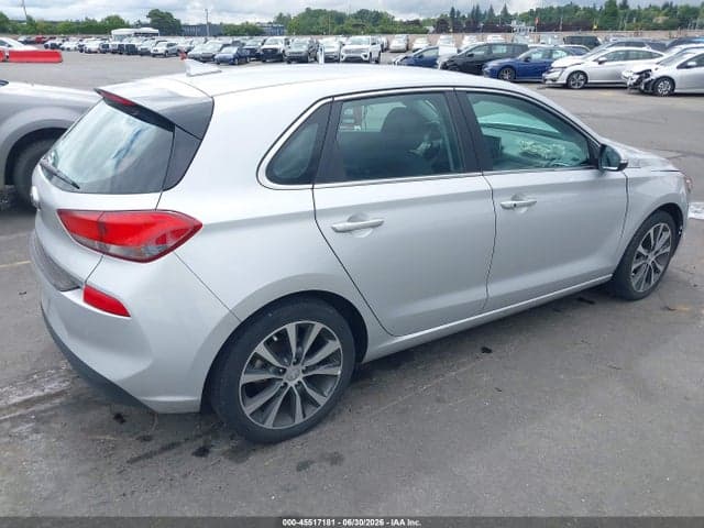 2018 HYUNDAI ELANTRA GT 4