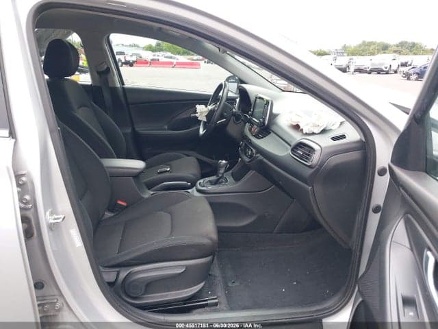2018 HYUNDAI ELANTRA GT 5