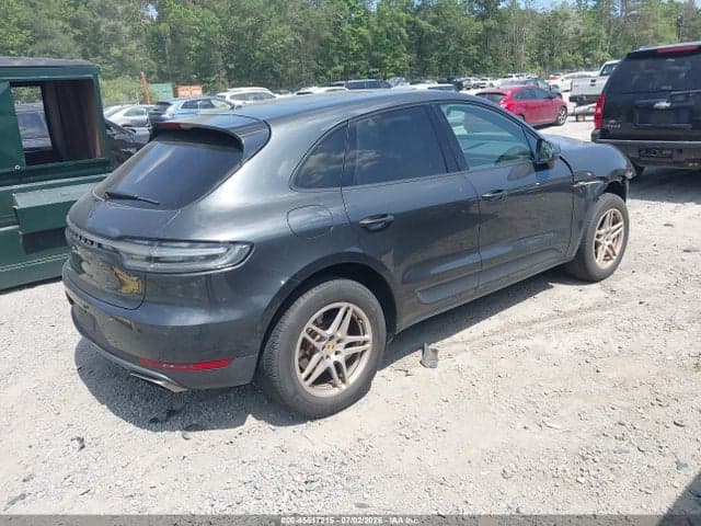 2020 PORSCHE MACAN 4