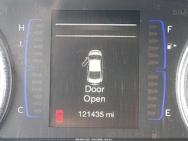 2017 CHRYSLER 200 LIMITED PLATINUM 15