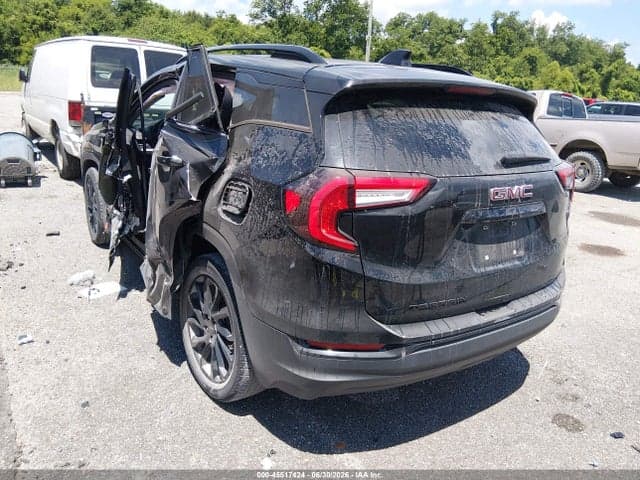 2023 GMC TERRAIN FWD SLE 3