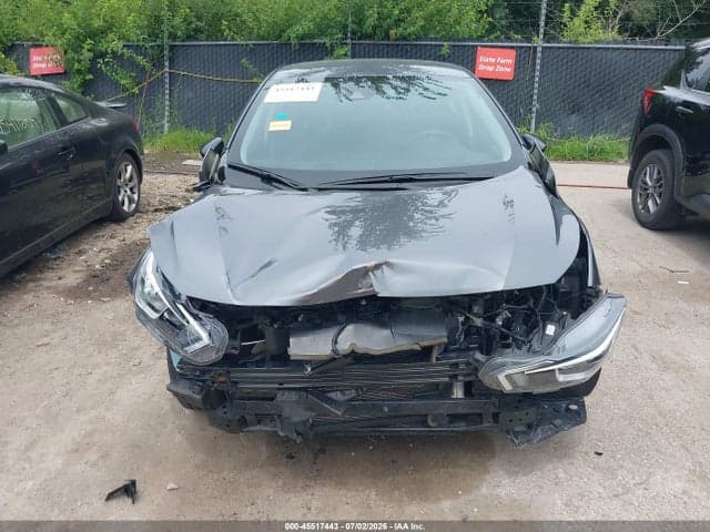 2024 NISSAN VERSA 1.6 S 6