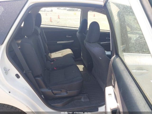 2017 TOYOTA PRIUS V THREE 8