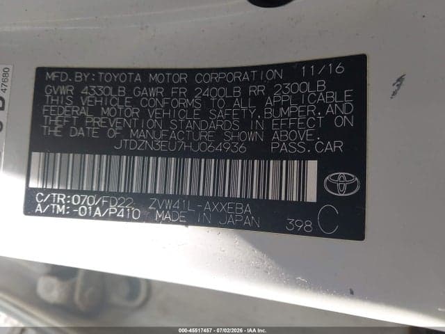 2017 TOYOTA PRIUS V THREE 9