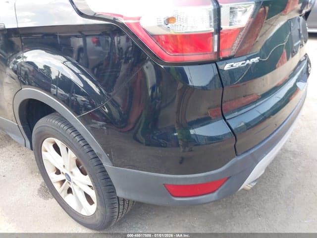 2018 FORD ESCAPE SE 18