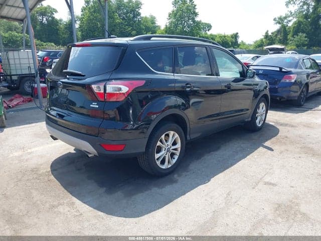 2018 FORD ESCAPE SE 4
