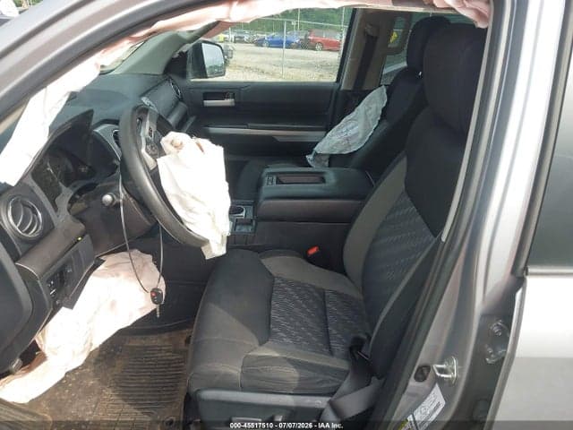 2018 TOYOTA TUNDRA SR5 5.7L V8 5