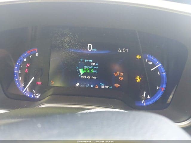 2022 TOYOTA COROLLA CROSS XLE 7