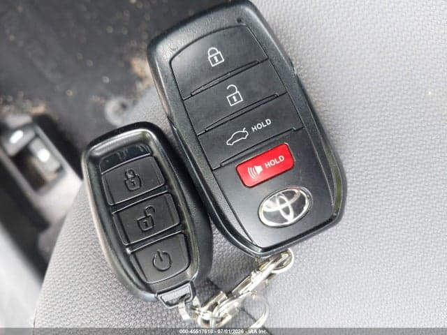 2024 TOYOTA COROLLA SE 11