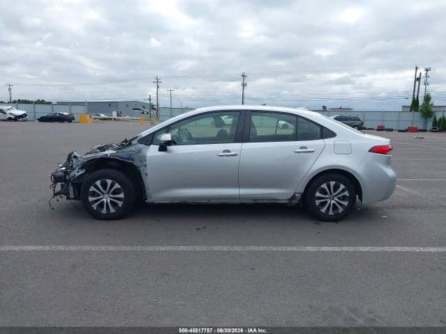 2022 TOYOTA COROLLA HYBRID LE 15