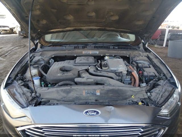 2017 FORD FUSION HYBRID SE 10