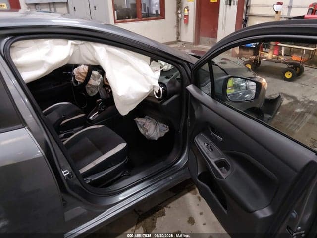 2021 NISSAN VERSA SV XTRONIC CVT 5