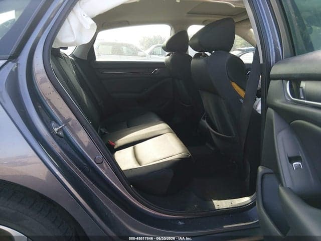 2019 HONDA ACCORD EX 8