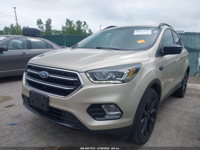 2017 FORD ESCAPE SE 2
