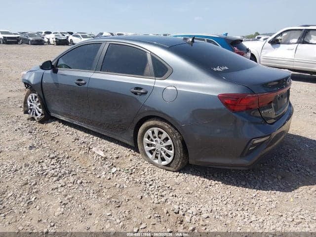 2021 KIA FORTE FE 3