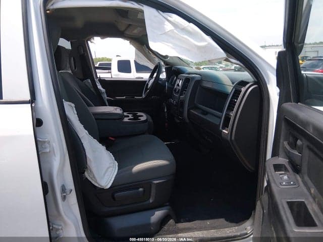 2019 RAM 1500 CLASSIC EXPRESS 4X4 6'4 BOX 5