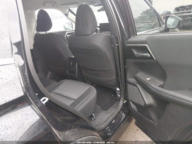 2026 MITSUBISHI OUTLANDER ES 2.5 S-AWC 8