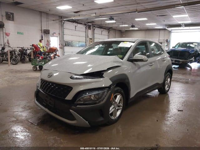 2023 HYUNDAI KONA SE 2