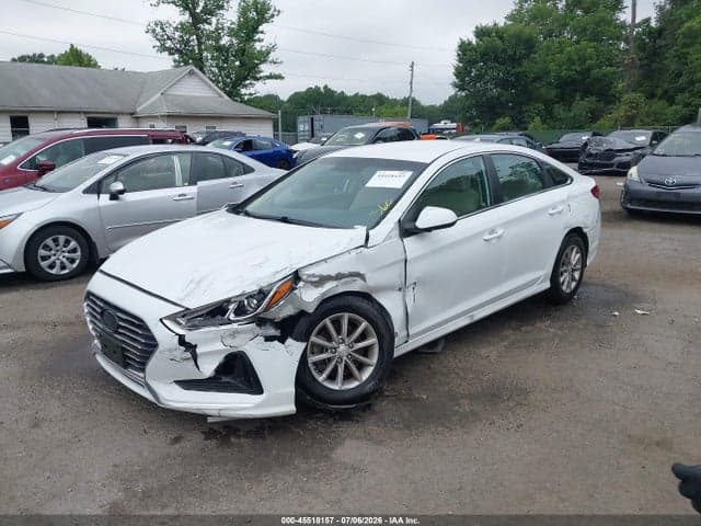 2018 HYUNDAI SONATA SE 2