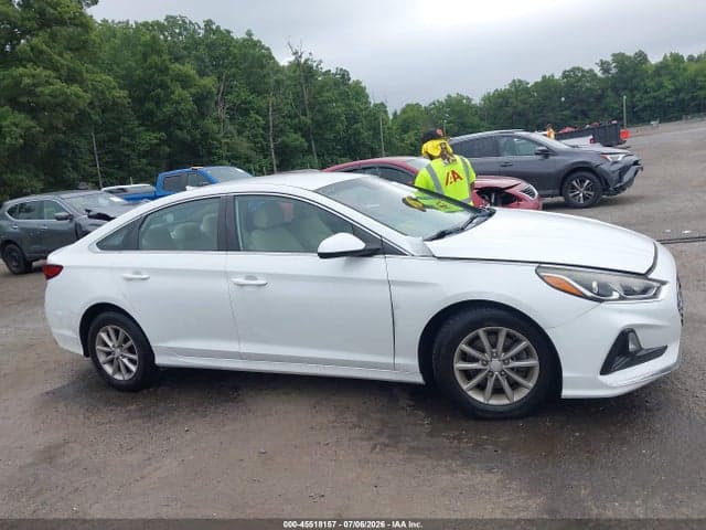 2018 HYUNDAI SONATA SE 13