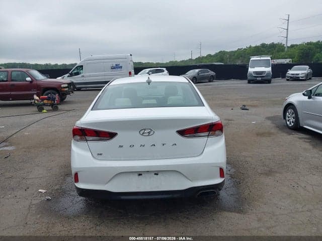 2018 HYUNDAI SONATA SE 16