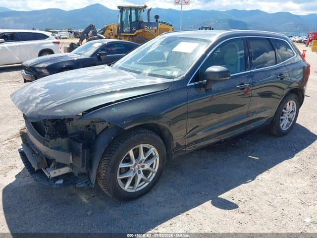 2018 VOLVO XC60 T5 MOMENTUM 2