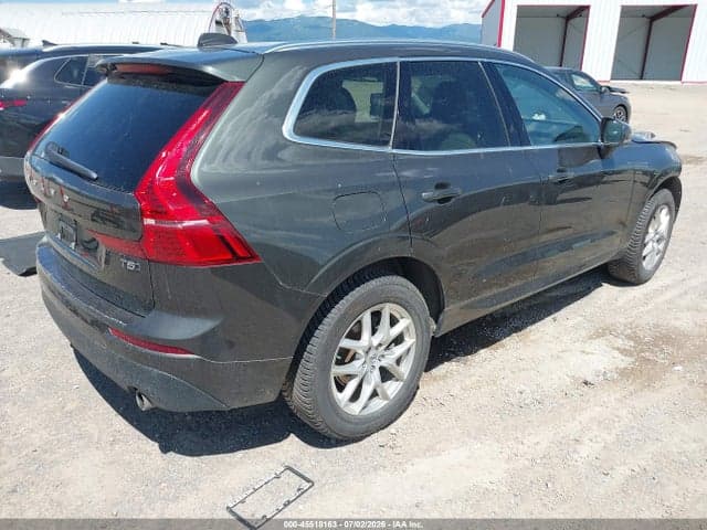 2018 VOLVO XC60 T5 MOMENTUM 4