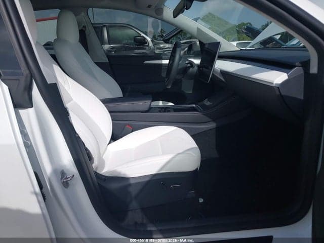 2024 TESLA MODEL Y PERFORMANCE DUAL MOTOR ALL-WHEEL DRIVE 5