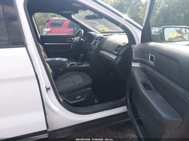 2018 FORD EXPLORER XLT 5