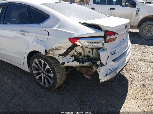 2020 FORD FUSION SE 6