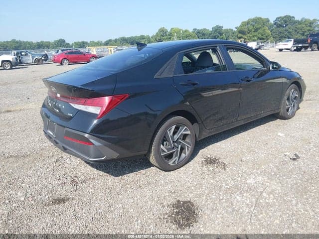 2025 HYUNDAI ELANTRA HYBRID SEL SPORT 4