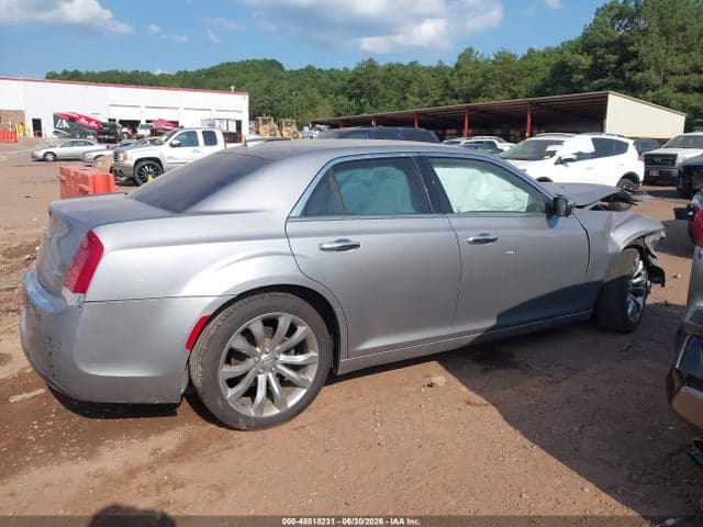 2018 CHRYSLER 300 LIMITED 14
