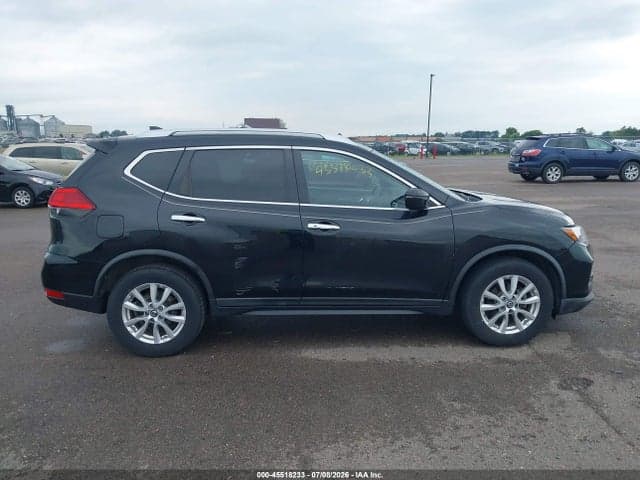 2017 NISSAN ROGUE SV 13