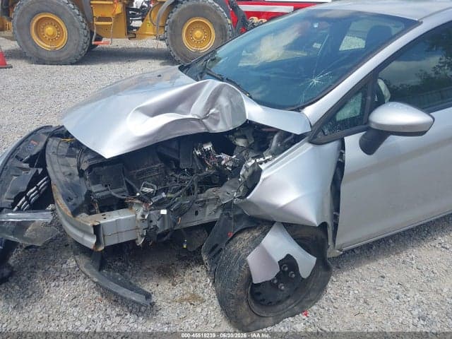 2017 FORD FIESTA S 6