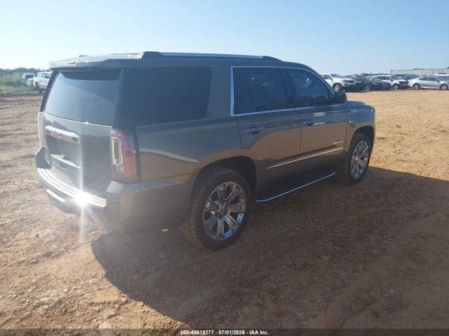 2017 GMC YUKON DENALI 5