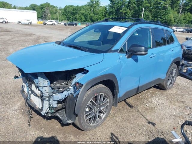 2026 TOYOTA COROLLA CROSS XLE 2