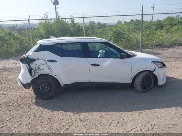 2022 NISSAN KICKS S XTRONIC CVT 14