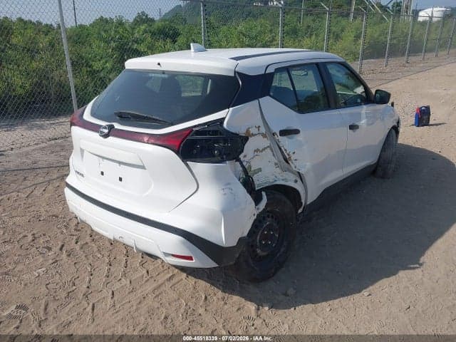 2022 NISSAN KICKS S XTRONIC CVT 4