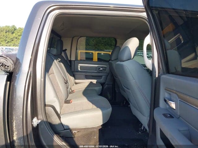 2016 RAM 1500 BIG HORN 8