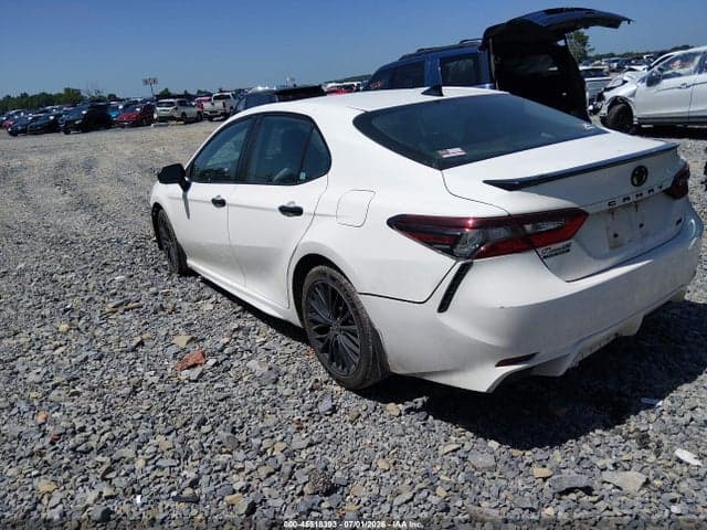 2022 TOYOTA CAMRY SE NIGHTSHADE EDITION 3