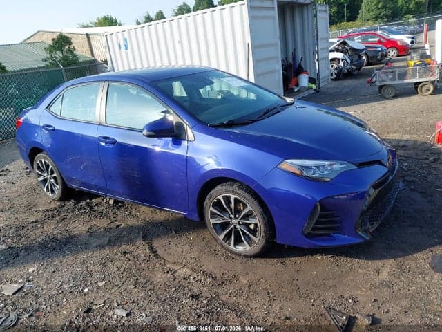 2019 TOYOTA COROLLA SE 1