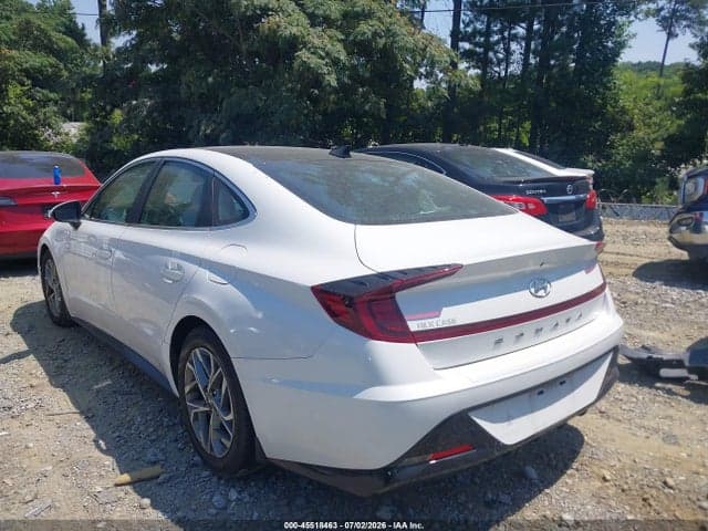 2022 HYUNDAI SONATA SEL 3