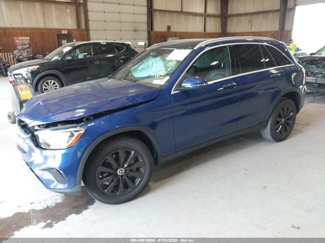 2020 MERCEDES-BENZ GLC 300 4MATIC 2