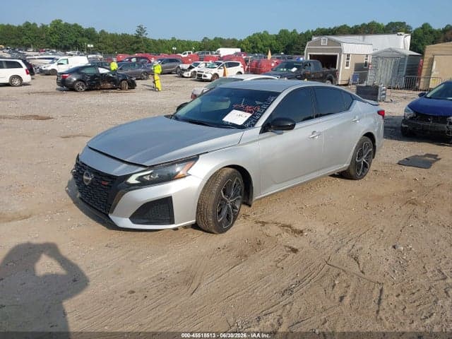 2023 NISSAN ALTIMA SR INTELLIGENT AWD 2