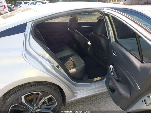 2023 NISSAN ALTIMA SR INTELLIGENT AWD 8